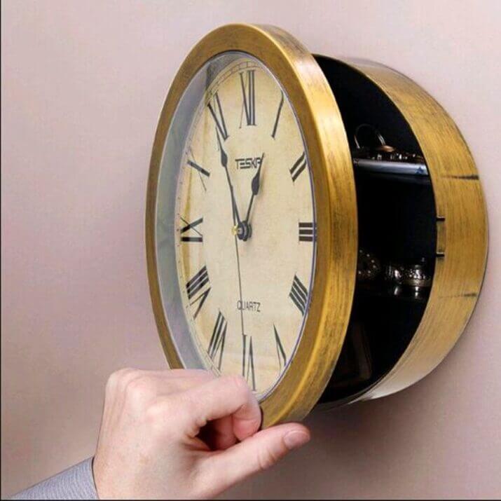 Space is everything when using a wall clock as the hiding spot for an egg.