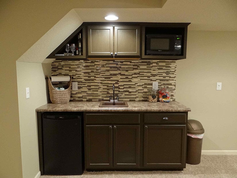 9 Basement Wet Bar Ideas To Impress, How To Build A Wet Bar From Kitchen Cabinets