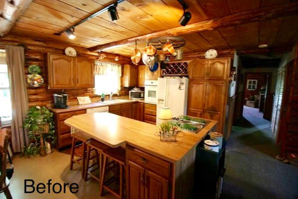 Charlie D.’s kitchen before new cabinets