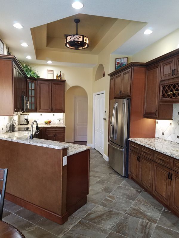 Dana M.’s kitchen after, with Geneva cabinets