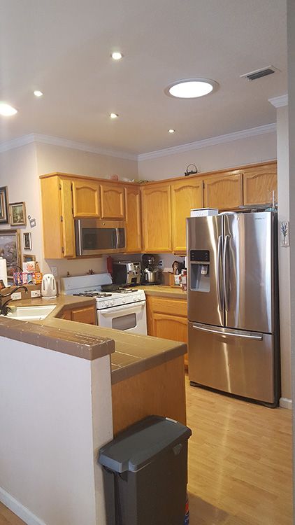 Olga A.’s kitchen before new cabinets