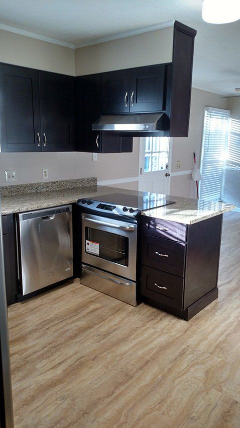 Jaben V.’s kitchen after, with Pepper Shaker cabinets