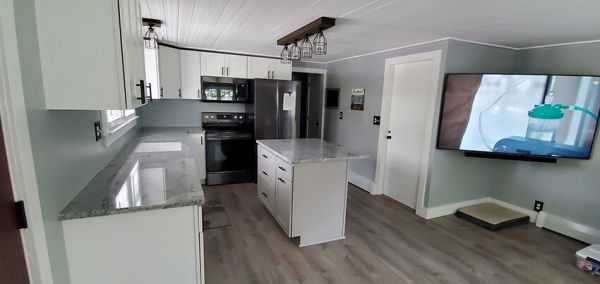Bowery White cabinets, photo 10