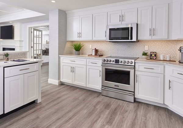 Broadway White cabinets, photo 3