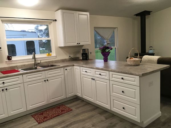 Gramercy White cabinets, photo 91