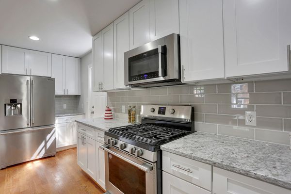 Ice White Shaker cabinets, photo 38