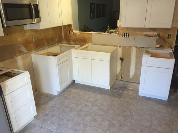 Ice White Shaker cabinets, photo 301
