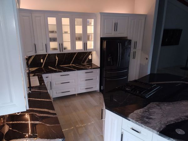Classic White cabinets, photo 6
