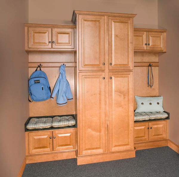 Riverside Honey cabinets, photo 1