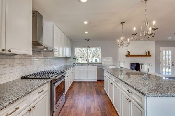 Lexington White cabinets, photo 30