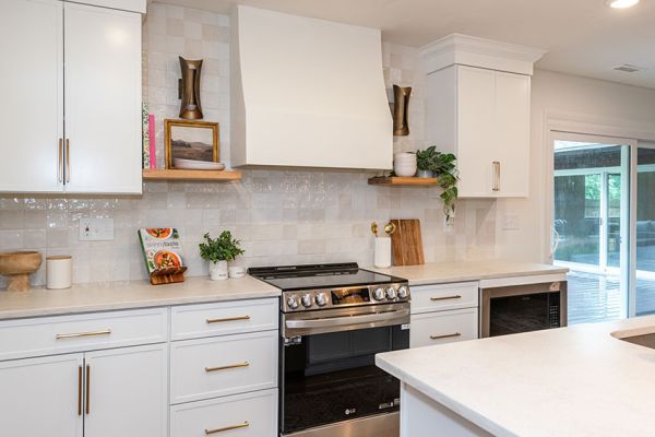 Petit White cabinets, photo 11