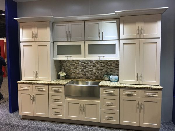 Shaker Light Gray cabinets, photo 39
