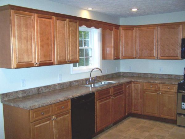 Spice Maple cabinets, photo 2
