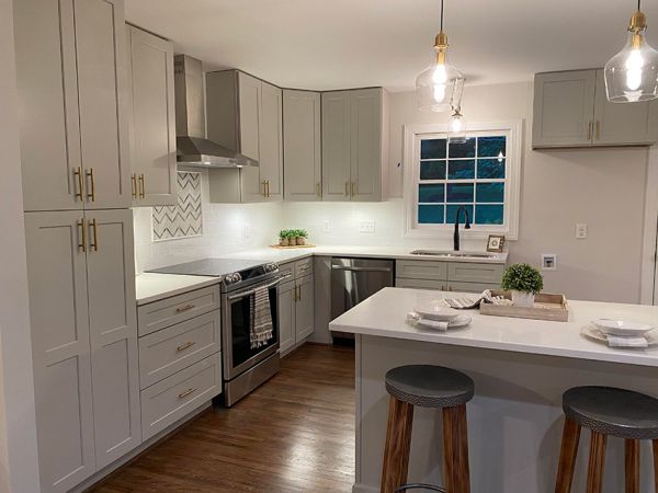 Shaker Light Gray cabinets, photo 25