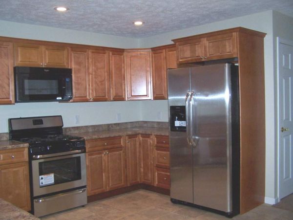 Spice Maple cabinets, photo 18