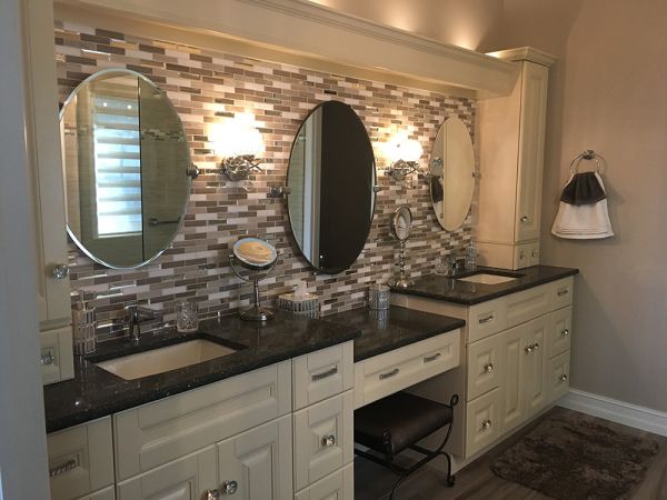 Coastal Cream cabinets, photo 29