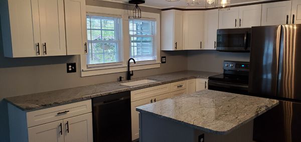 Bowery White cabinets, photo 7