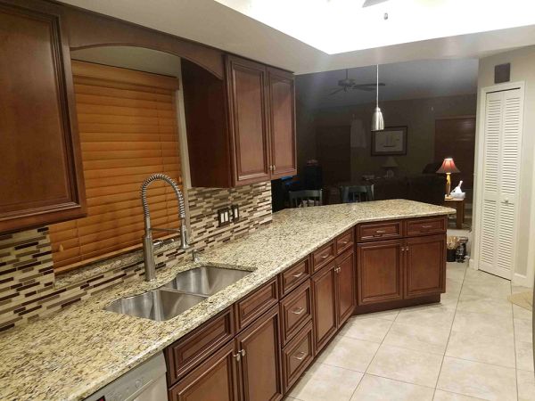 Brownstone cabinets, photo 48
