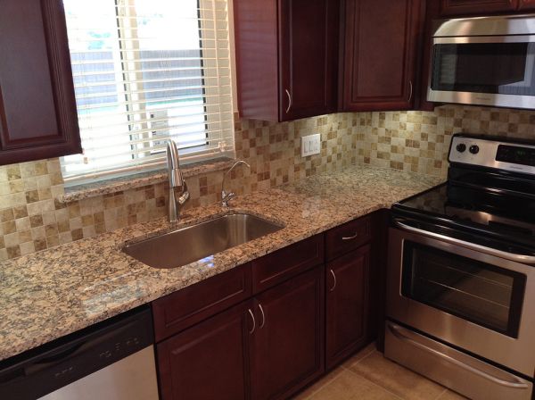 Cherry Glaze cabinets, photo 15