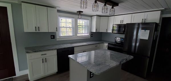 Bowery White cabinets, photo 13