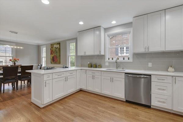 Ice White Shaker cabinets, photo 10