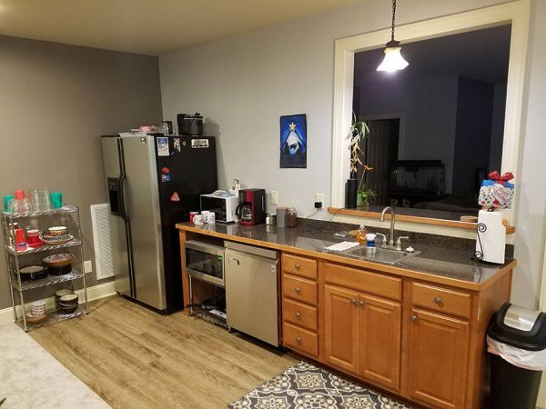 Riverside Honey cabinets, photo 2