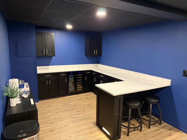 Blaze Black cabinets, photo 2