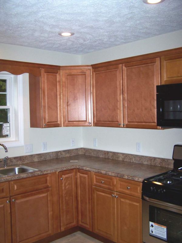 Spice Maple cabinets, photo 4