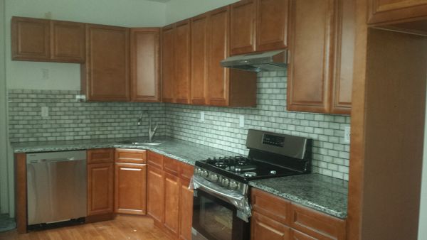 Cinnamon Glaze cabinets, photo 21