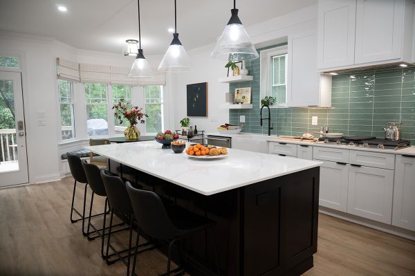 Ice White Shaker cabinets, photo 54