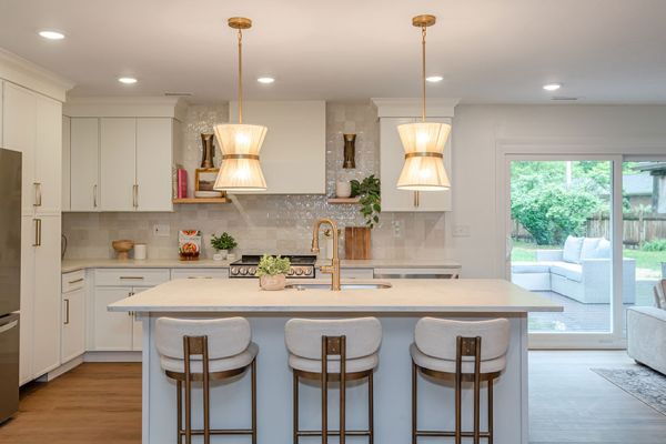 Petit White cabinets, photo 2