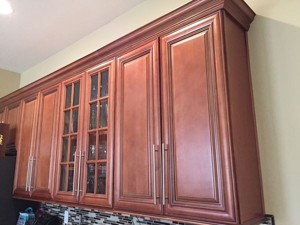 Chestnut Pillow cabinets, photo 23