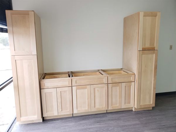 Versa Shaker cabinets, photo 11