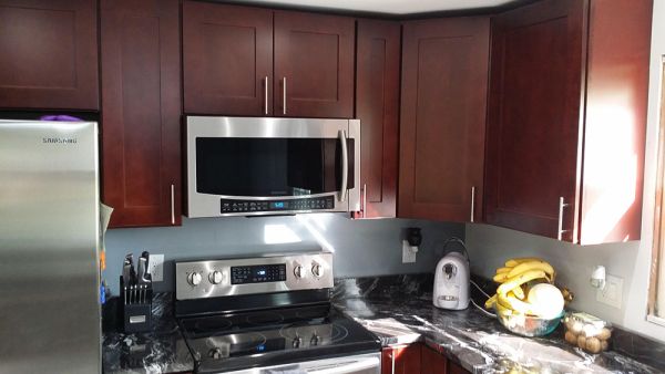 Mocha Shaker cabinets, photo 47
