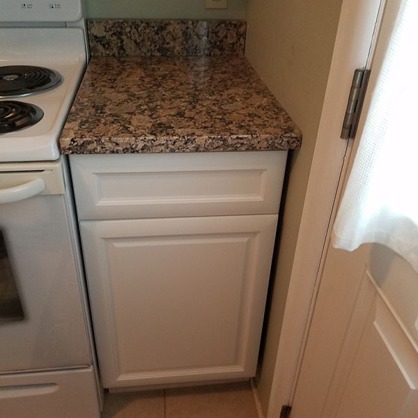 Lexington White cabinets, photo 11