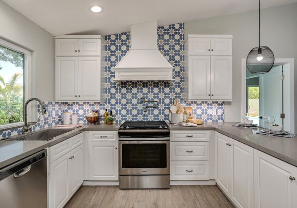 Gramercy White cabinets, photo 83