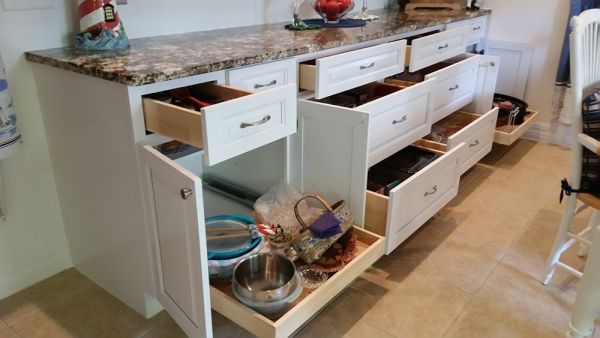 Gramercy White cabinets, photo 1