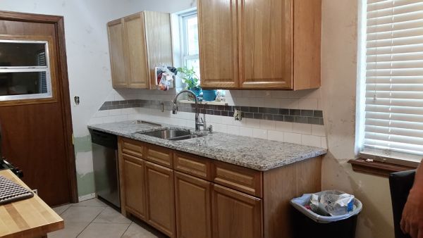 Country Oak Classic cabinets, photo 19