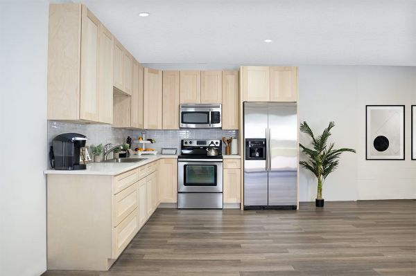 Versa Shaker cabinets, photo 2