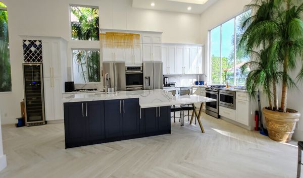Shaker Arctic cabinets, photo 22