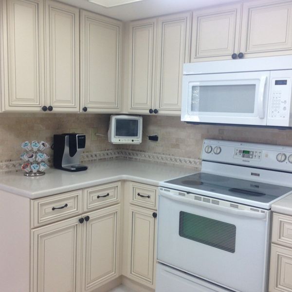 Pearl cabinets, photo 64