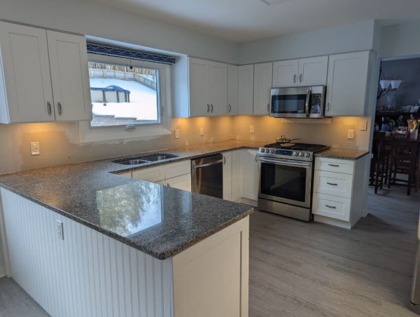 Shaker Arctic cabinets, photo 5