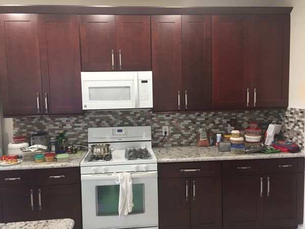 Mocha Shaker cabinets, photo 40