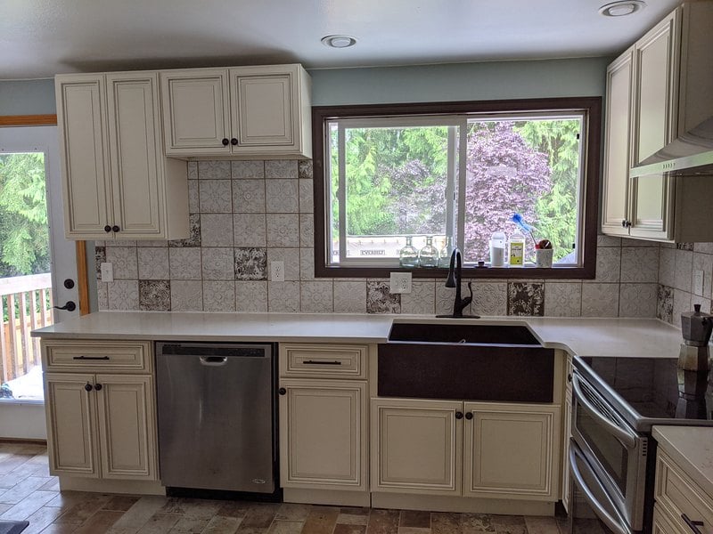 The Hollands' finished kitchen in Pearl