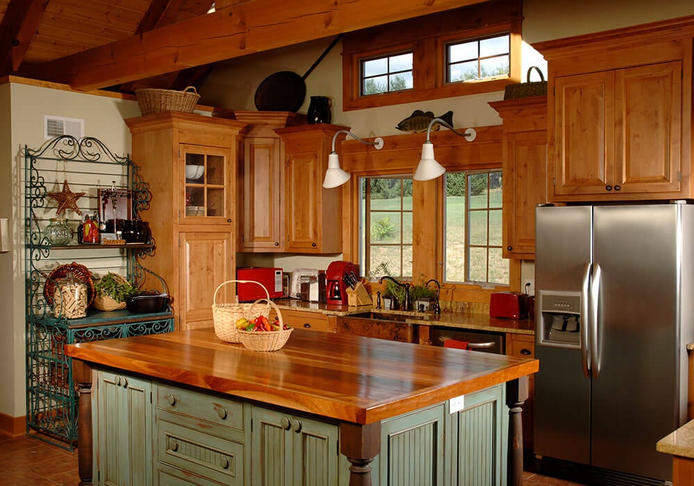 Oak Kitchen Cabinets: All You Need to Know