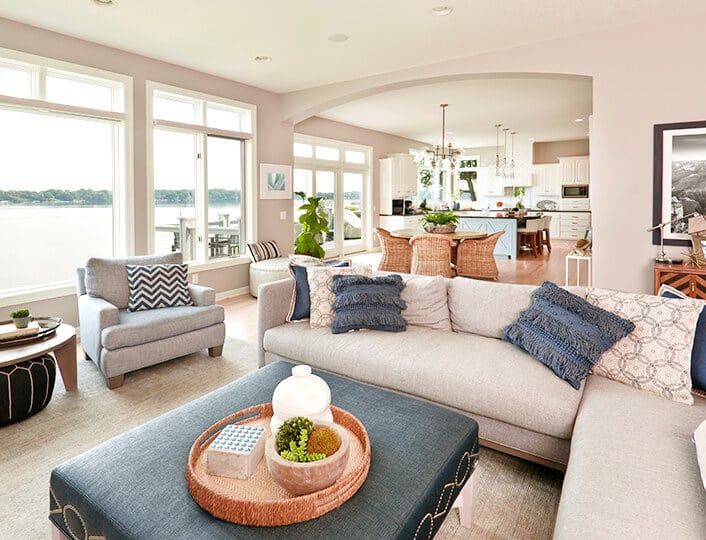 coastal open concept living room and kitchen.